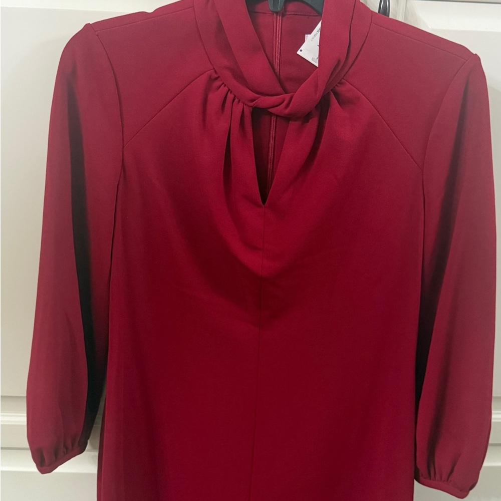 Calvin Klein cranberry Keyhole neck dress